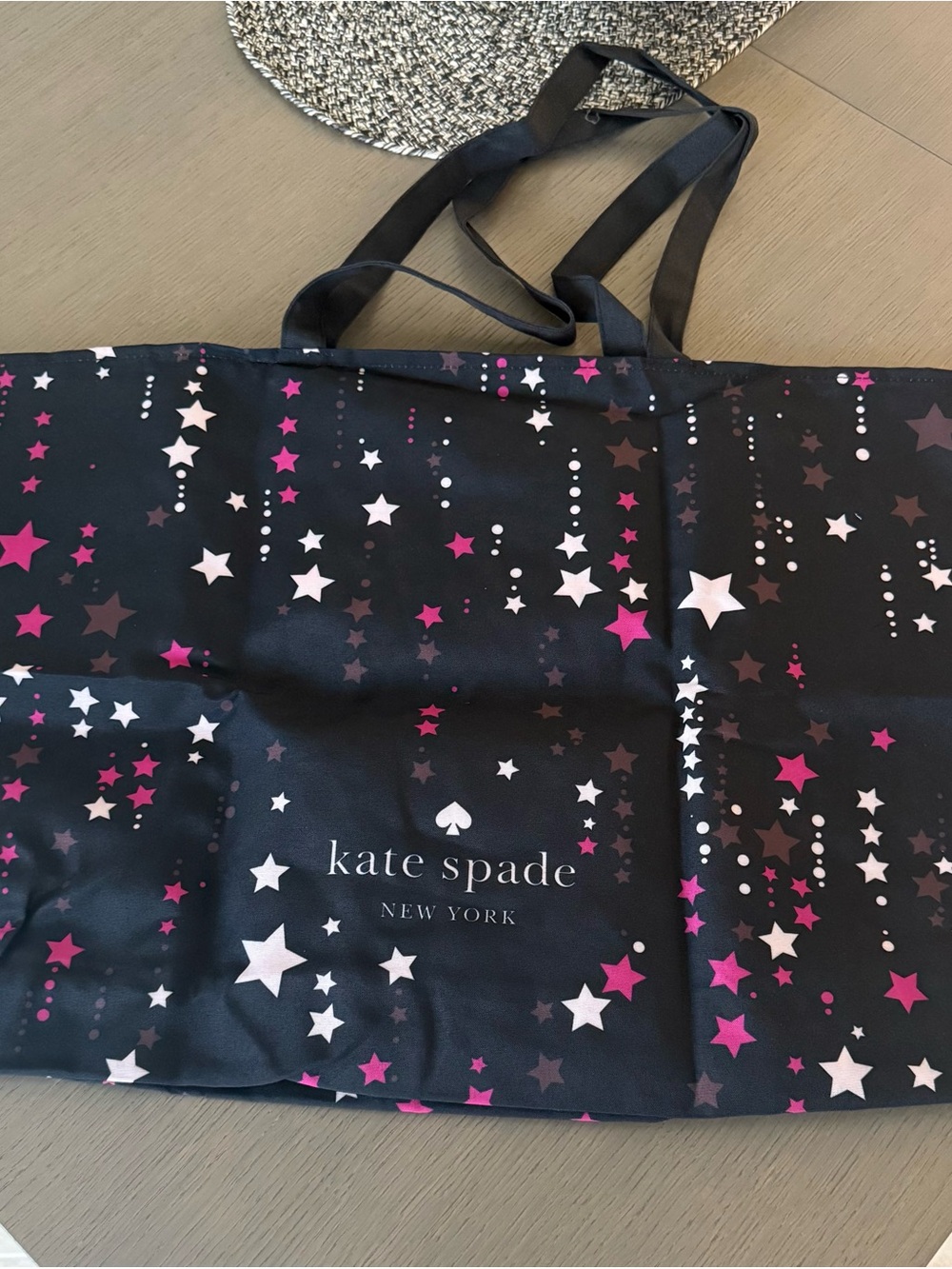 kate spade Star Print Tote- Black with Pink & White Stars. New in package - Picture 3 of 7